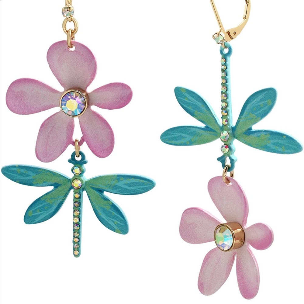 NWT Betsy Johnson Dragonfly Mismatched Earrings